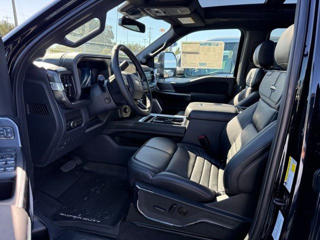 2026 Ford Super Duty F-350 SRW Platinum