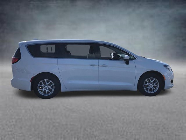 2017 Chrysler Pacifica Touring Plus