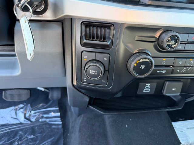 2026 Ford Super Duty F-350 SRW XL