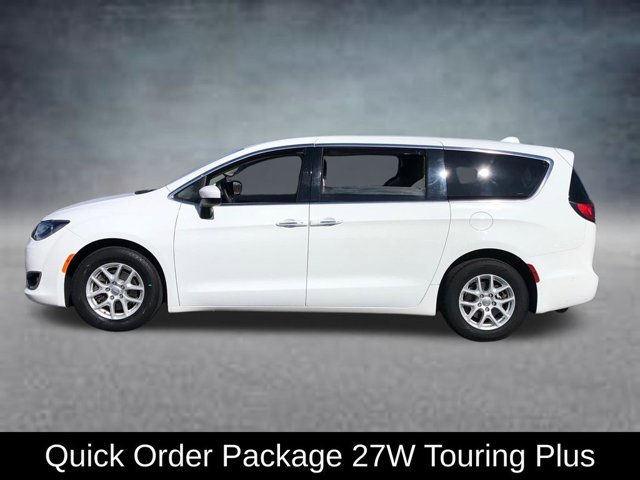 2017 Chrysler Pacifica Touring Plus