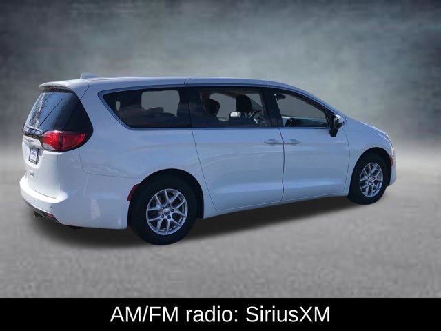 2017 Chrysler Pacifica Touring Plus