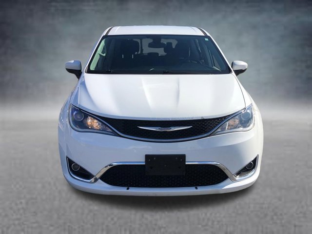 2017 Chrysler Pacifica Touring Plus