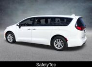 2017 Chrysler Pacifica Touring Plus