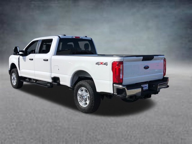 2025 Ford Super Duty F-350 SRW XLT