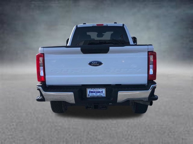 2025 Ford Super Duty F-350 SRW XLT