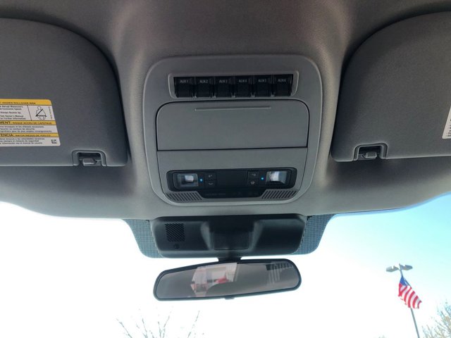 2025 Ford Super Duty F-350 SRW XLT
