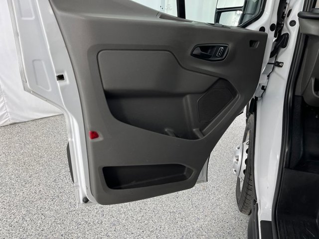 2022 Ford Transit Cargo Van Base