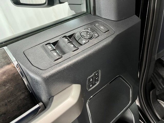 2022 Ford Super Duty F-250 SRW LARIAT
