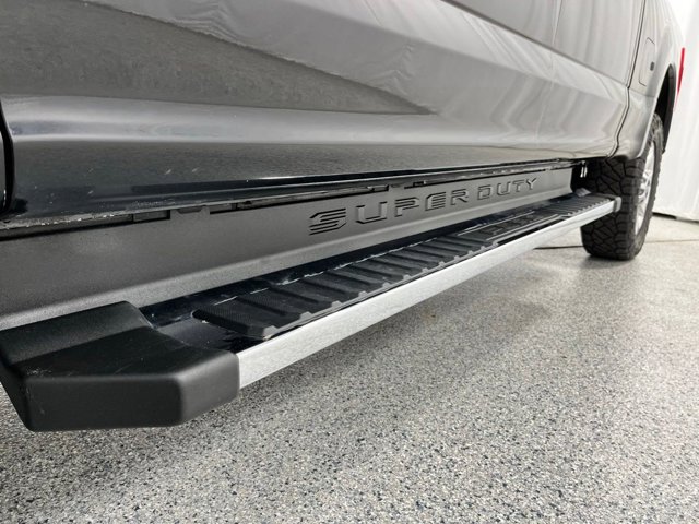 2022 Ford Super Duty F-250 SRW LARIAT