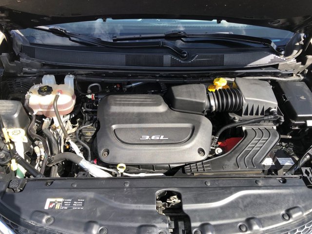 2017 Chrysler Pacifica Touring-L Plus