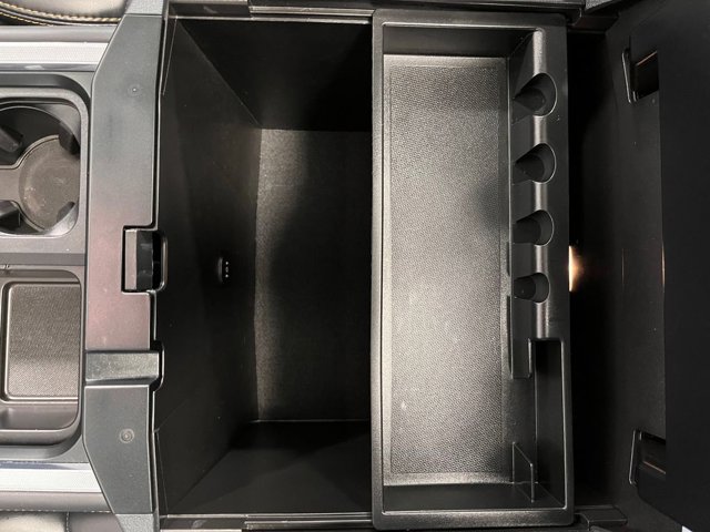 2024 Ford Super Duty F-250 SRW Platinum